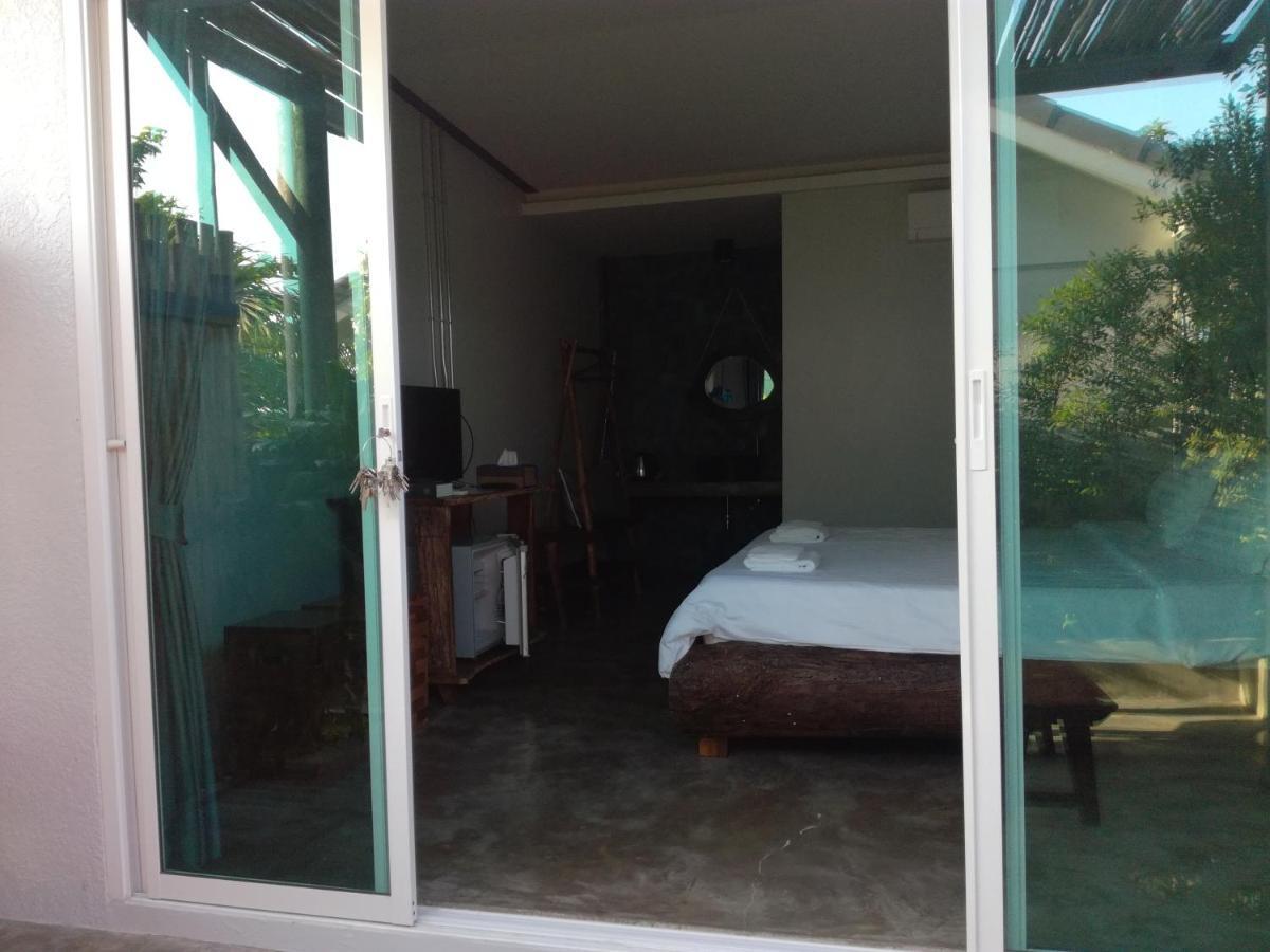 Sea Sand House Resort Klong Wan Eksteriør bilde